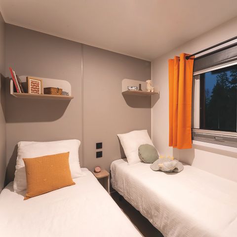 Stacaravan 4 personen - Comfort stacaravan - 2 slaapkamers - halfoverdekt terras