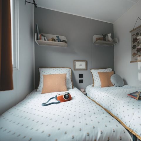 Stacaravan 6 personen - Comfort stacaravan - 3 slaapkamers - halfoverdekt terras