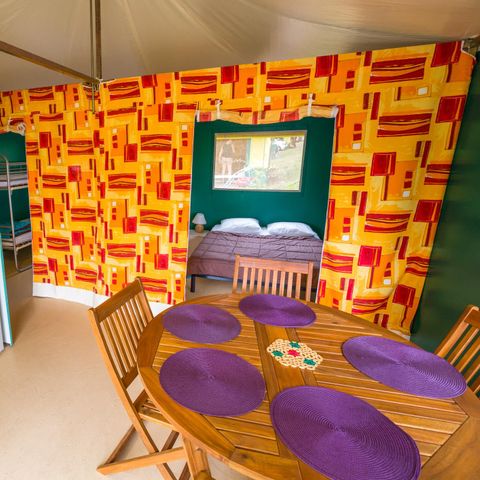 Tent 5 personen - Kanada Confort met douchecabine en toilet