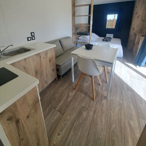 Stacaravan 2 personen - Mobil Studio met SPA - 1 slaapkamer - overdekt terras