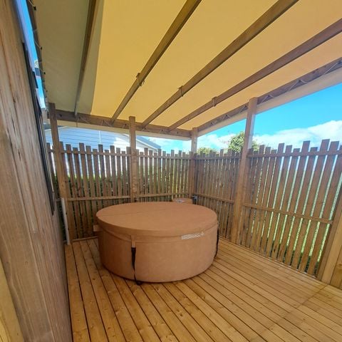 Stacaravan 2 personen - Mobil Studio met SPA - 1 slaapkamer - overdekt terras