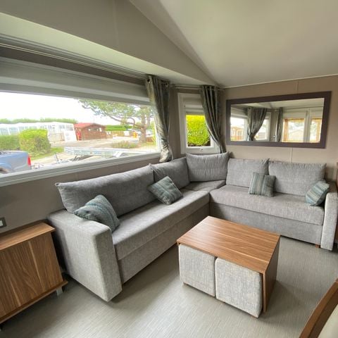 Stacaravan 4 personen -  2 slaapkamers - overdekt terras - Prestige