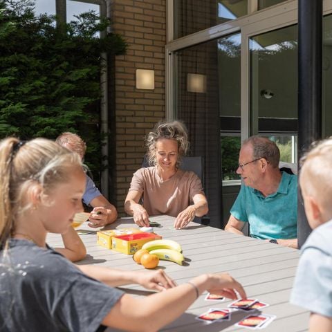 VAKANTIEHUIS 8 personen - Vakantievilla met privé binnenzwembad en sauna