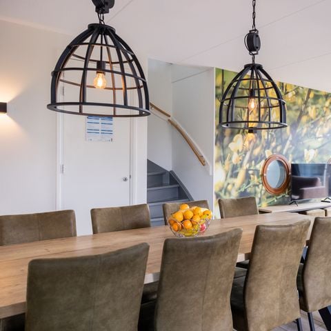 VAKANTIEHUIS 12 personen - Familieboerderij met privé binnenzwembad en sauna