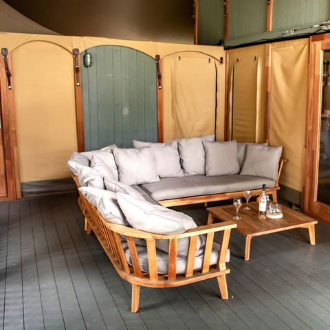 Safaritent 8 personen - Koningslodge met Hottub