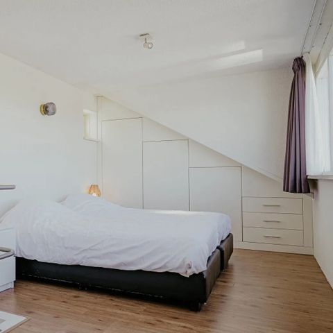 Vakantiehuis 6 personen - Rolstoelvriendelijke Waterwoning Uitgeest