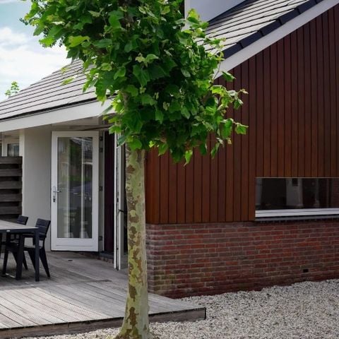 Vakantiehuis 4 personen - Waterwoning Uitgeest met eigen aanlegsteiger