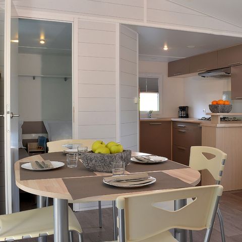 Stacaravan 5 personen - COTTAGE GRAND CONFORT (2 slaapkamers en half overdekt terras)