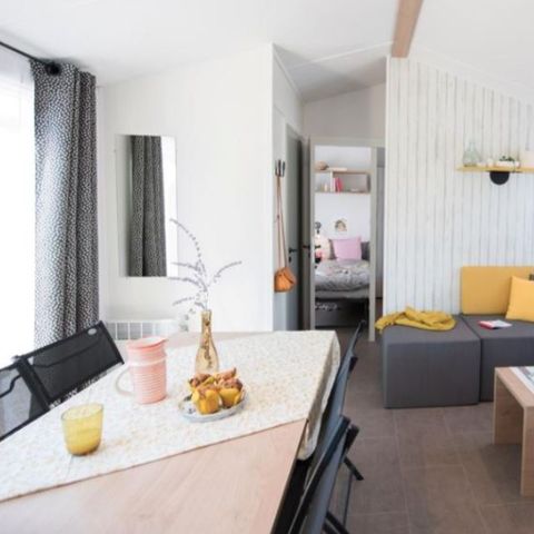 Stacaravan 8 personen - SUNELIA PRESTIGE 4 slaapkamers - 40 m² - Overdekt terras voor 8 personen