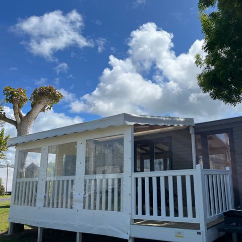 Stacaravan 8 personen - Zondag - SUNELIA PRESTIGE 4 slaapkamers - 40 m² - Overdekt terras voor 8 personen