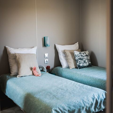Stacaravan 4 personen - Zondag - SUNELIA PRESTIGE - AIRCONDITIONING - 2 slaapkamers - 34 m² - Overdekt terras