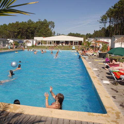 Camping Land's Hause Bungalow - Camping Lissabon - Afbeelding N°6