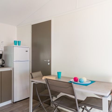 Stacaravan 4 personen - Caribische cottage - 2 slaapkamers ** (in het Frans)