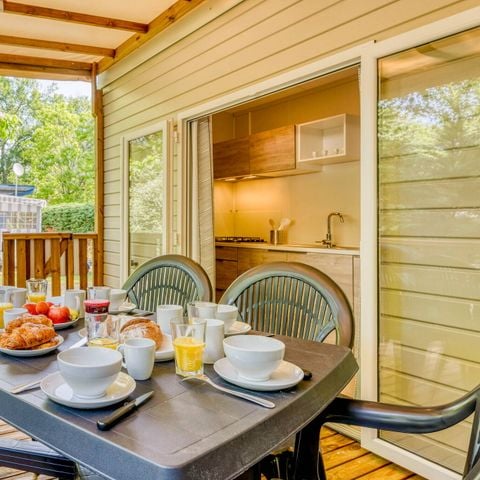 Stacaravan 6 personen - Comfort | 3 Slaapkamers | 6 Pers. | Verhoogd terras