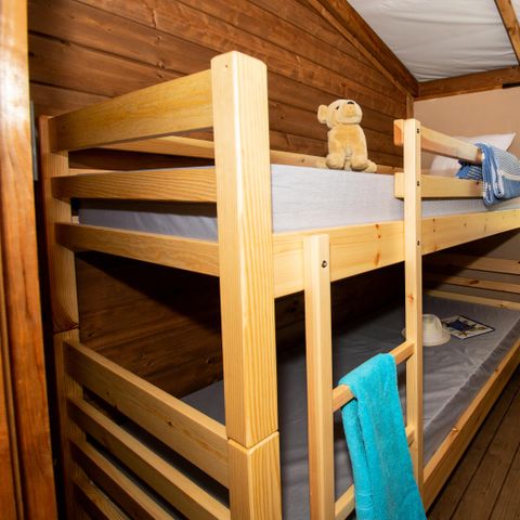 Safaritent 7 personen - Ecolodge met airconditioning + TV