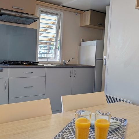 Stacaravan 6 personen - Stacaravan Colorado 4/6 personen met airconditioning (ca. 28 m²)