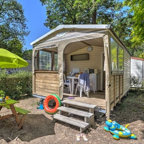 Bungalowtent 5 personen - Cabane Nature 2 slaapkamers-sanitair-zonder-overdekt terras-19m²-zonder TV