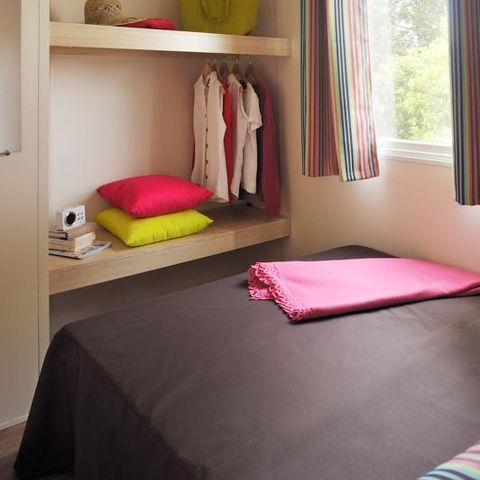 Glampingtent 5 personen - Cabane Nature 2 slaapkamers-sanitair-zonder-overdekt terras-19m²-zonder TV