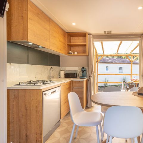 Stacaravan 6 personen - Tuin 3bed-CLIM-bad-TV-LV-overdekt terras-33m² | PREMIUM