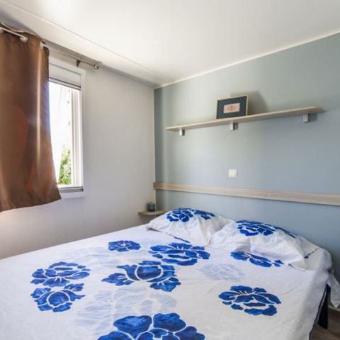 Stacaravan 7 personen - COMFORT - 3 slaapkamers met airconditioning + TV