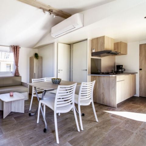 Stacaravan 5 personen - COMFORT - 2 slaapkamers met airconditioning + TV