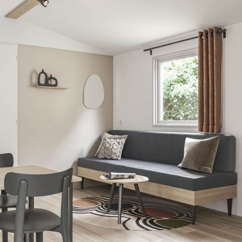Stacaravan 5 personen - COMFORT - 2 slaapkamers met airconditioning + TV - 2025