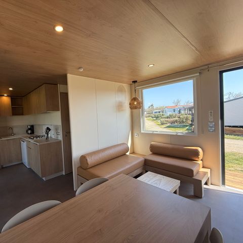 Stacaravan 4 personen - Premium Roseau - 2 slaapkamers, airconditioning, televisie, vaatwasser, verwarmd handdoekenrek en Kluis