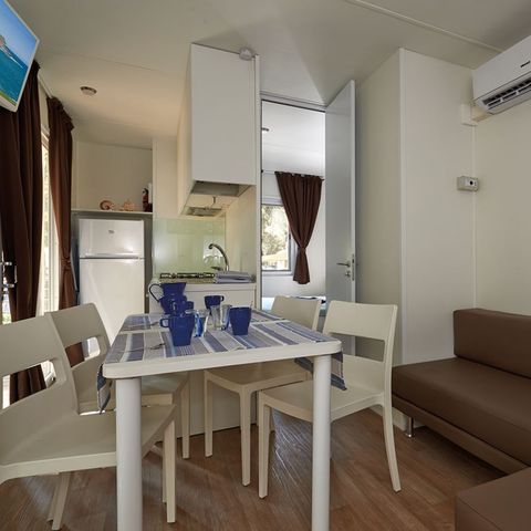 Stacaravan 6 personen - MAXI CARAVAN CAPRI