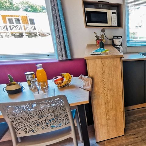 Stacaravan 9 personen - PRESTA+ 4 kamers 40m² TV + airconditioning