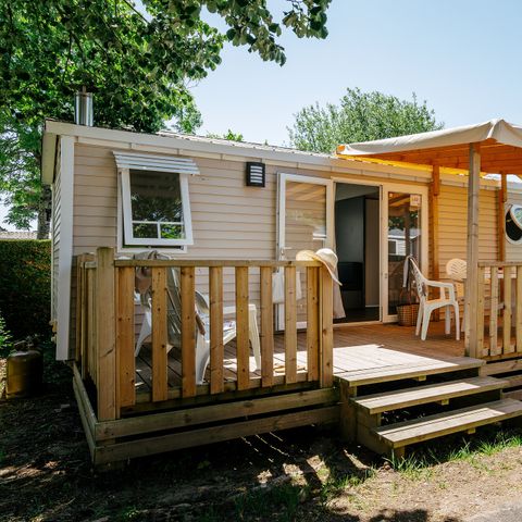 Stacaravan 6 personen - Comfort XL | 3 Slaapkamers | 6 Pers. | Verhoogd terras