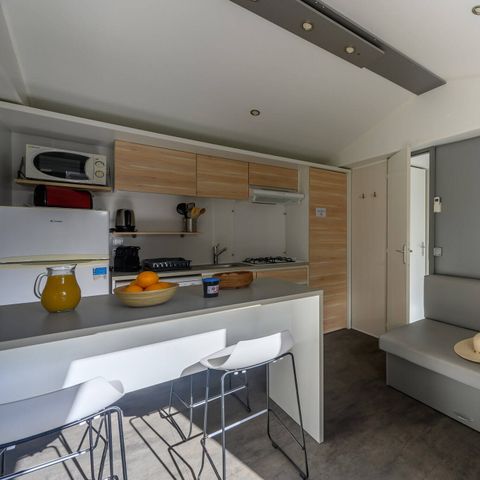 Stacaravan 6 personen - Mobile-home | Comfort | 3 Slaapkamers | 6 Pers | Overdekt terras | 1 Badkamer | Airconditioning | TV