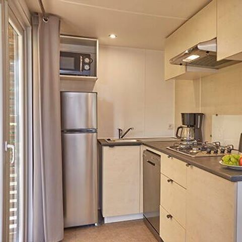 Stacaravan 4 personen - Stacaravan | Ultimate | 2 slaapkamers | 4 pers | Terras Lounge | 2 badkamers | Airconditioning | TV