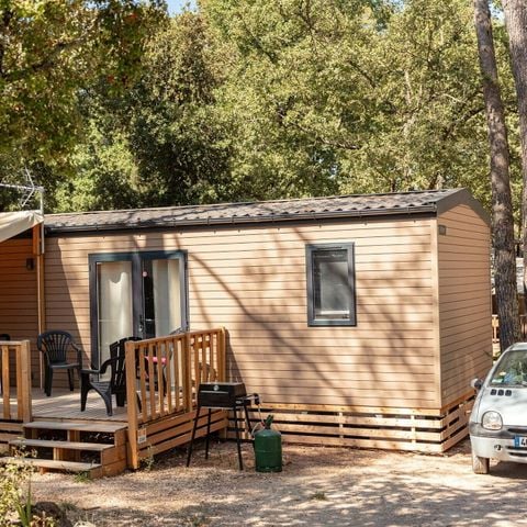 Stacaravan 4 personen - Stacaravan | Ultimate | 2 slaapkamers | 4 pers | Terras Lounge | 2 badkamers | Airconditioning | TV
