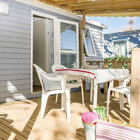 Stacaravan 6 personen - Comfort stacaravan voor 6 personen, airconditioning (ca. 31m²)