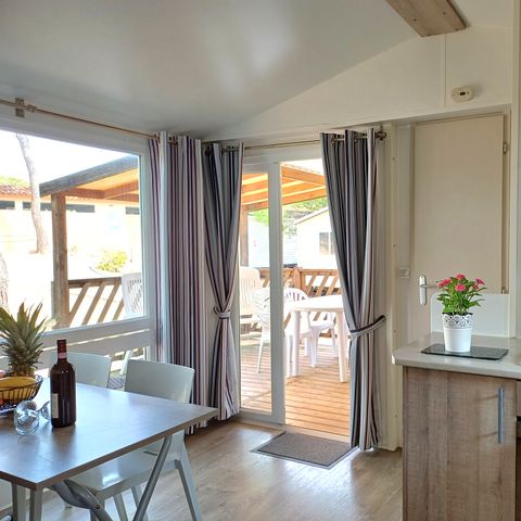 Stacaravan 5 personen - 5 (2 bedrooms)