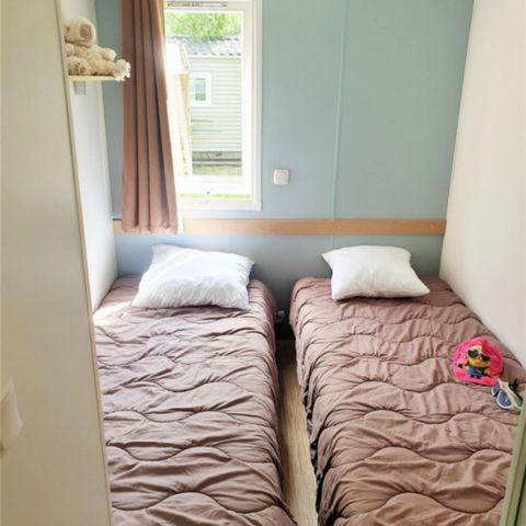 Stacaravan 4 personen - Klassieke stacaravan met 2 slaapkamers voor 4 personen, airconditioning