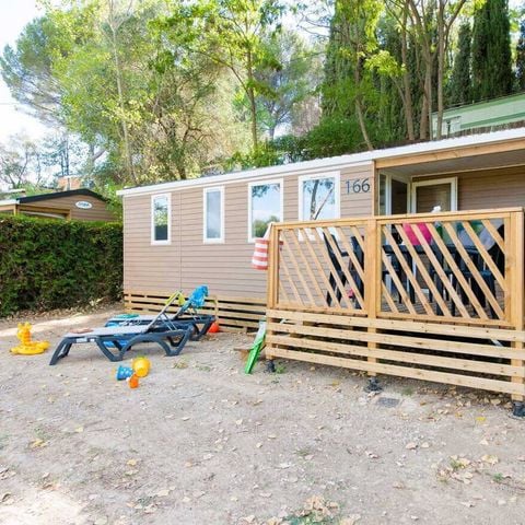 Stacaravan 6 personen - Stacaravan | Comfort | 3 Slaapkamers | 6 Pers | Enig terras | Airconditioning | TV