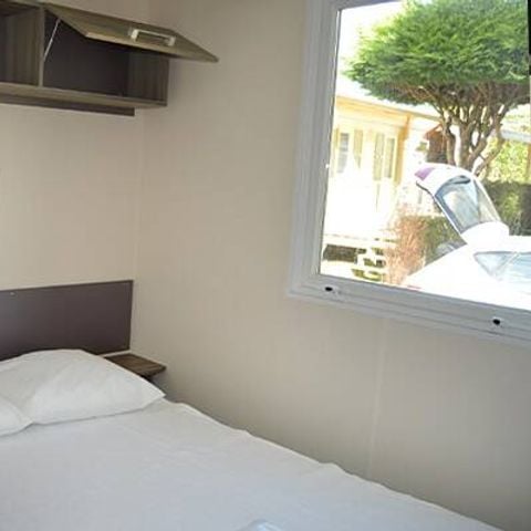 Stacaravan 4 personen - Stacaravan | Klassiek | 2 slaapkamers | 4 pers. | Eenpersoons terras | TV