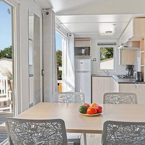 Stacaravan 6 personen - Mobile-home | Comfort | 2 slaapkamers | 4/6 pers. | Eenpersoons terras | TV