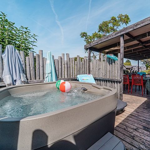 Stacaravan 6 personen - PREMIUM JACUZZI
