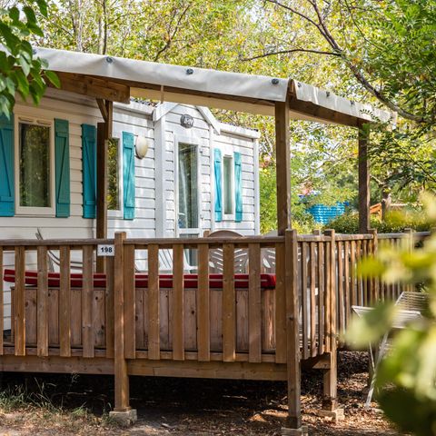 Stacaravan 4 personen - Klassiek | 2 Slaapkamers | 4 Pers. | Verhoogd terras | Airconditioning.