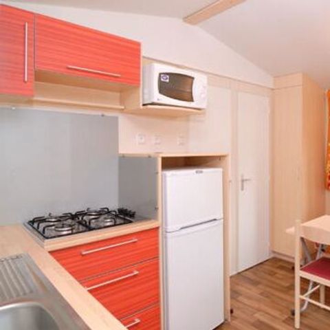 Stacaravan 5 personen - Stacaravan | Comfort XL | 2 slaapkamers | 5 pers | Verhoogd terras | 2 badkamers | Airconditioning | TV