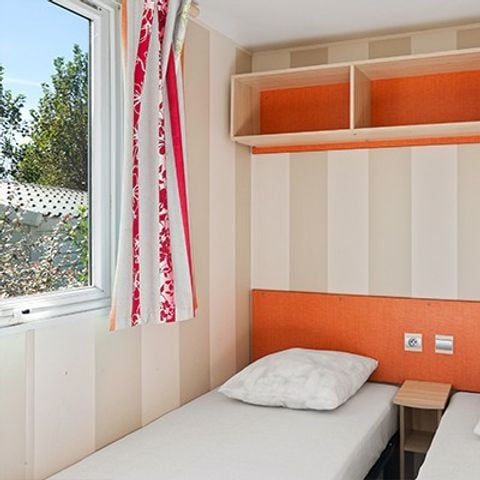 Stacaravan 6 personen - Klassiek | 3 Slaapkamers | 6 Pers. | Verhoogd terras