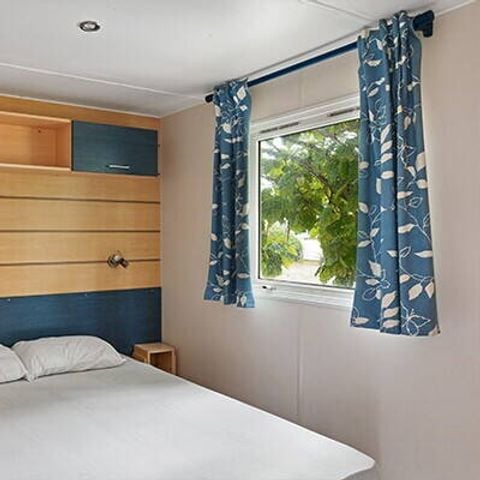 Stacaravan 4 personen - Stacaravan | Comfort | 2 Slaapkamers | 4 Pers. | Single terras