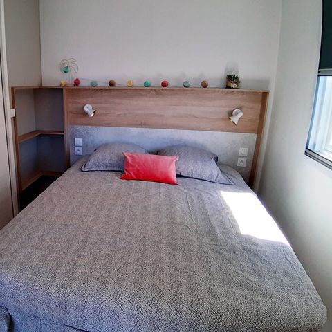 Stacaravan 2 personen - Cottage JASMIN + jacuzzi 21m² (1 slaapkamer)