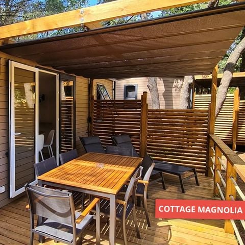 Stacaravan 5 personen - NIEUW 2023 ! Cottage MAGNOLIA + jacuzzi 32m² (2 kamers)