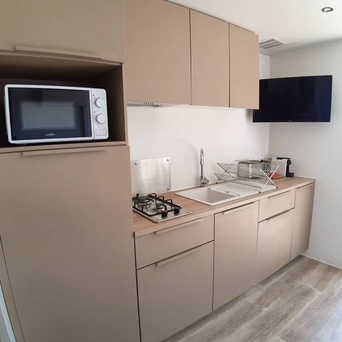 Stacaravan 2 personen - Cottage JASMIN + jacuzzi 21m² (1 slaapkamer)