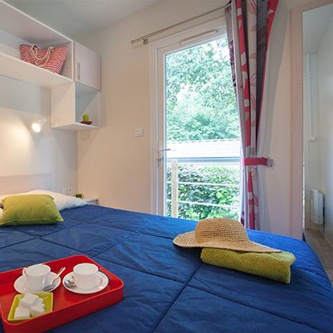 Stacaravan 6 personen - Comfort | 3 Slaapkamers | 6 Pers | Verhoogd terras | Airconditioning | TV