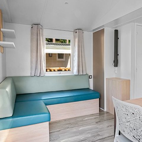 Stacaravan 6 personen - Comfort XL | 3 slaapkamers | 6 pers. | Verhoogd terras | Airconditioning