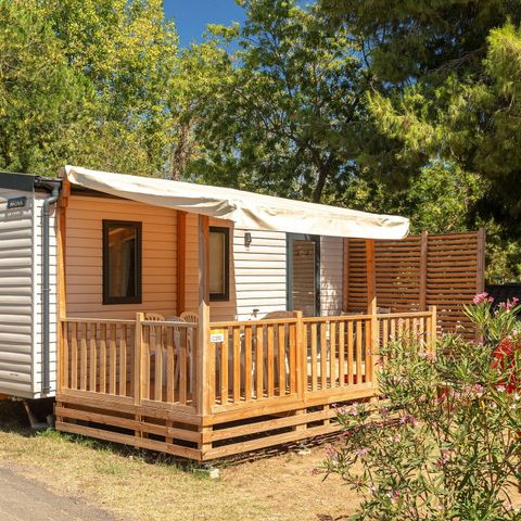 Stacaravan 6 personen - Mobile-home | Comfort | 3 Slaapkamers | 6 Pers. | Verhoogd terras | 1 Badkamer | Air-con.